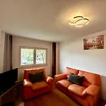 Jad - Familiy 4 Rooms Apartment - Near Forest And Historic Center - Racadau
