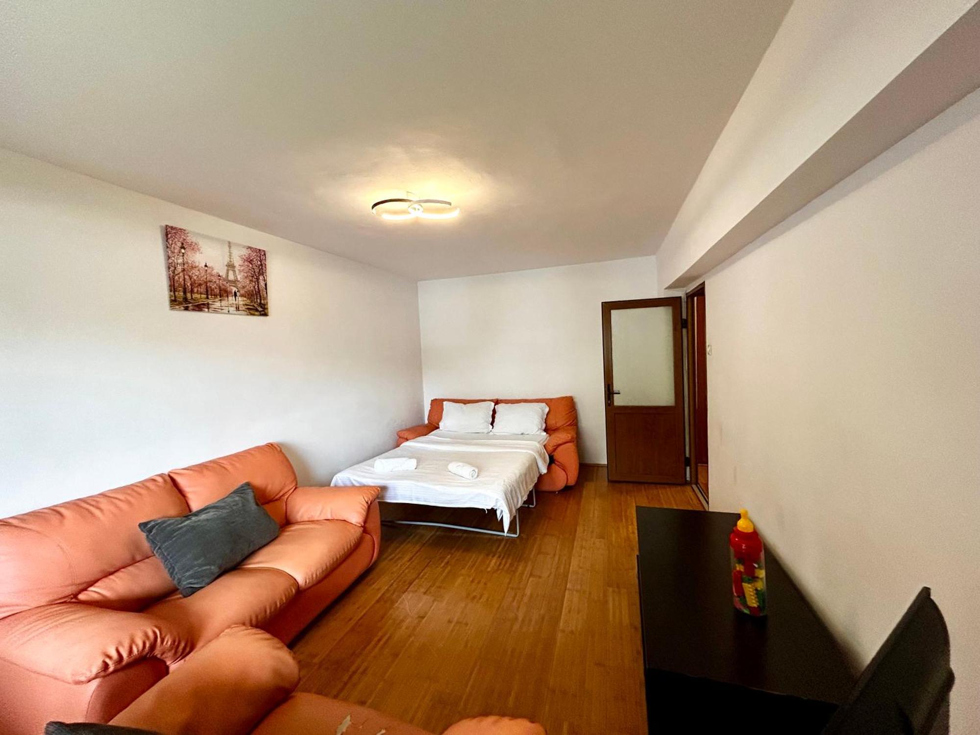 Jad - Familiy 4 - Near Forest And Historic Center - Racadau Appartamento Braşov