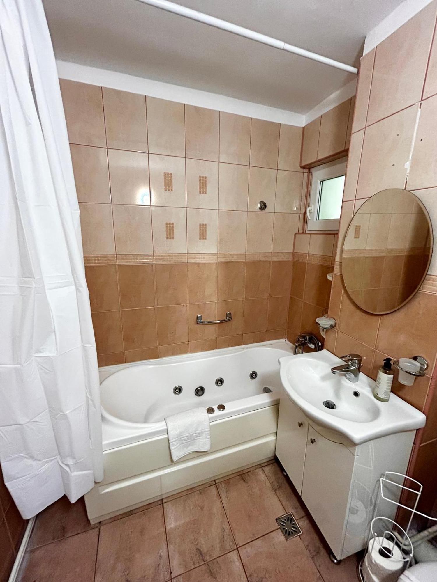Apartament Jad - Familiy 4 - Near Forest - Racadau Brașov